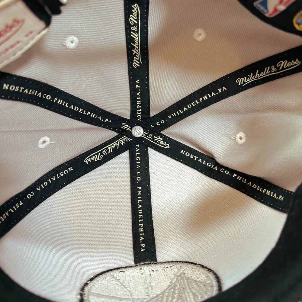Golden State Warriors Mitchell & Ness Nostalgia Co. Hat - Picture 4 of 6